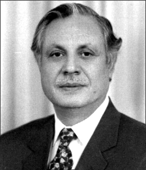 Gohar Ayub Khan