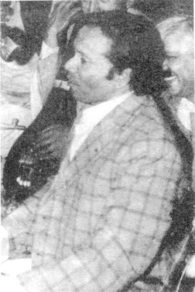 Ustad Manzoor Ali Khan